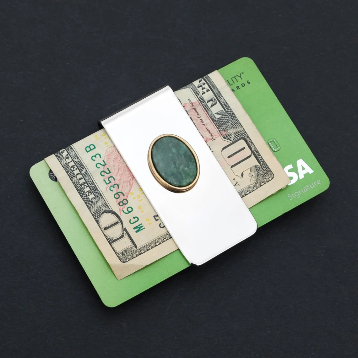 https://fulmo-img-server.com/cashgrip/d546c87d-8a97-4eef-b3d2-7a2ab704608f.jpg