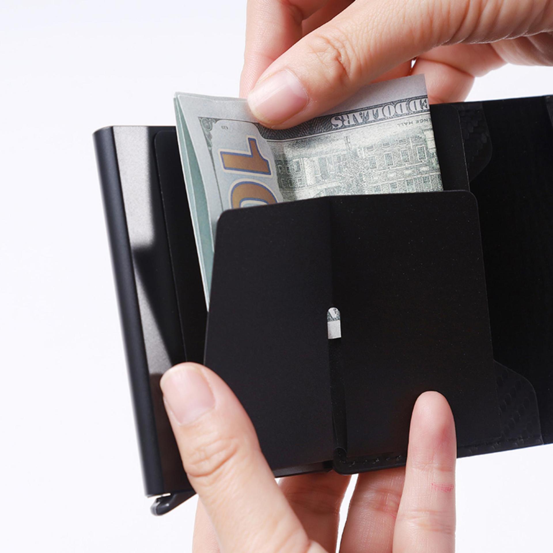 https://fulmo-img-server.com/cashgrip/e3000f6a-087f-4ee8-87ad-f7d8b9b9cd04.jpg