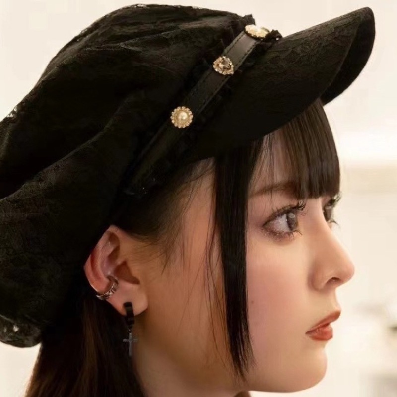 レース調コーデュロイキャスケット 宝石リボン付き 黒帽子