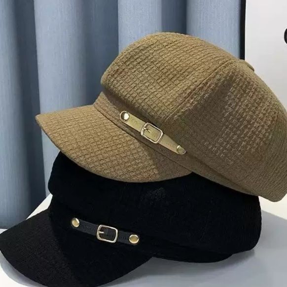  ベルト飾り付きウールマリンキャスケット