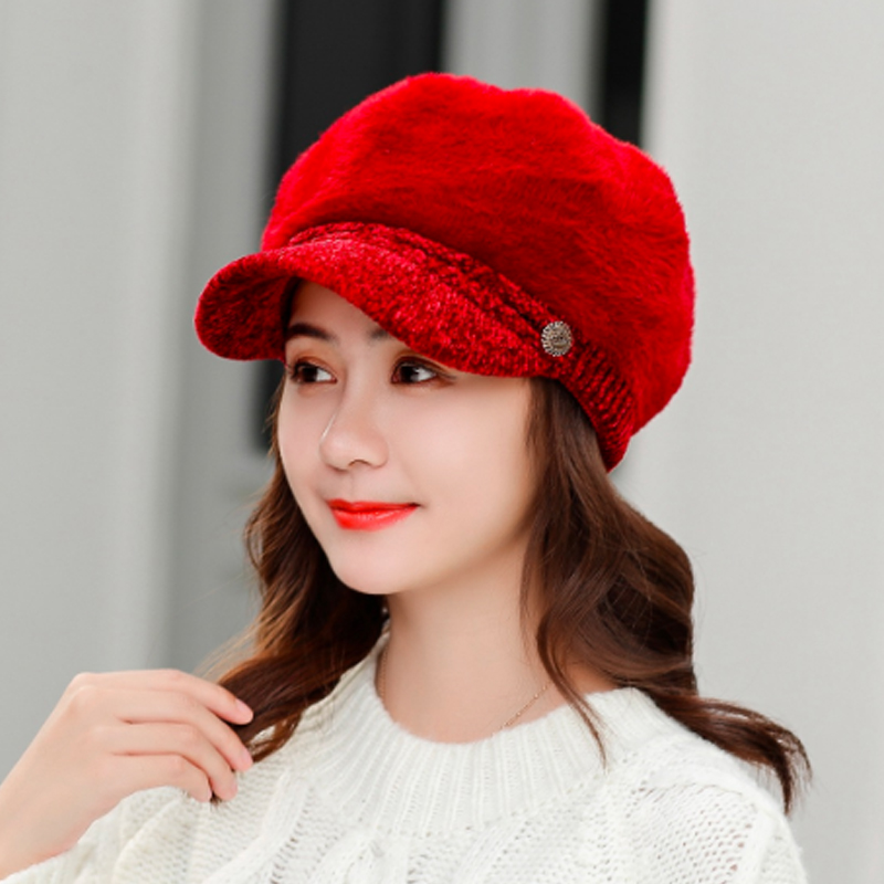 新作レディースキャスケット ふわふわニット つば付き小顔効果帽子