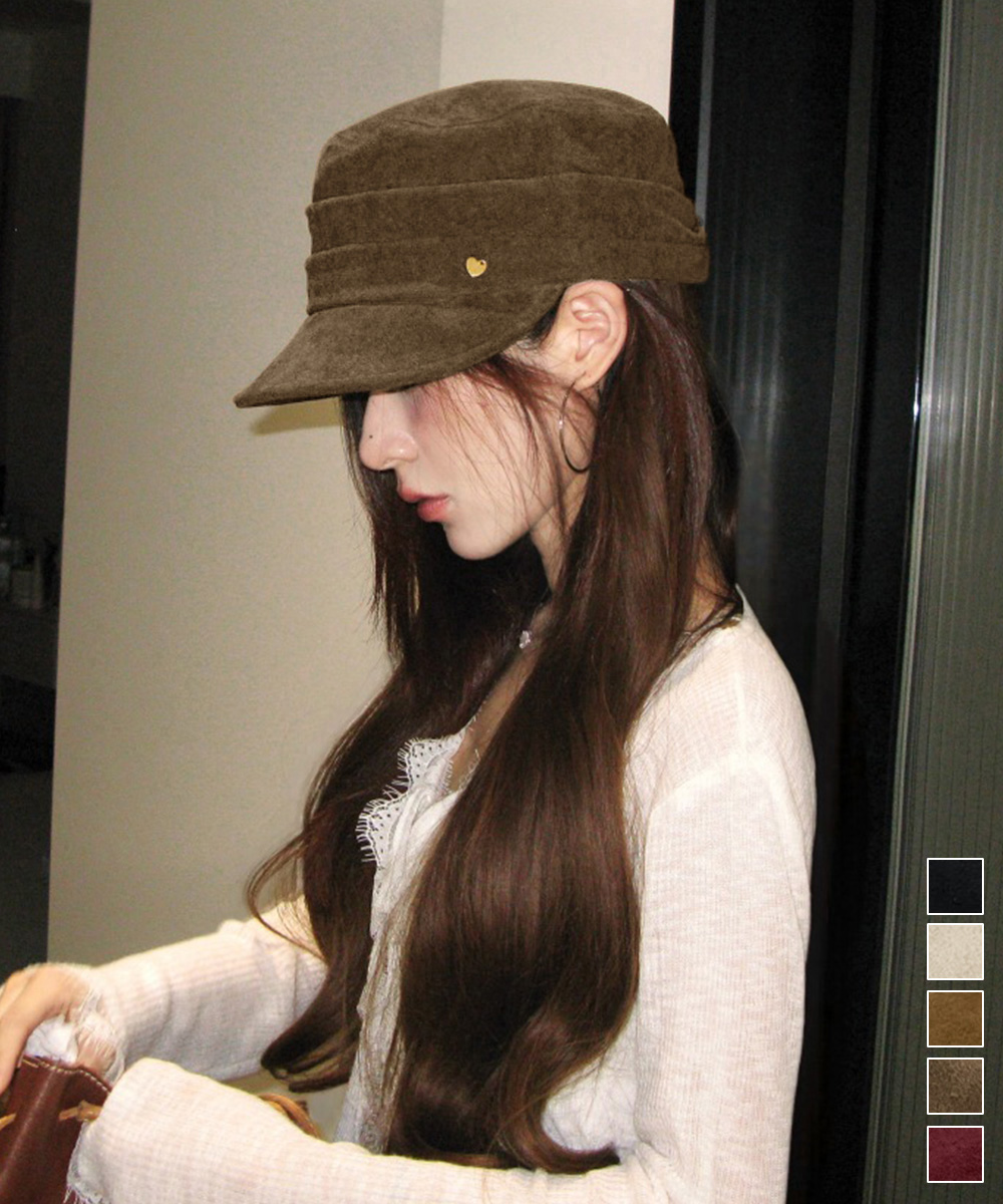 ハート飾り スエード調キャスケット 秋冬帽子