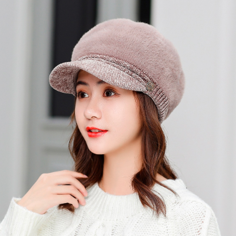 新作レディースキャスケット ふわふわニット つば付き小顔効果帽子