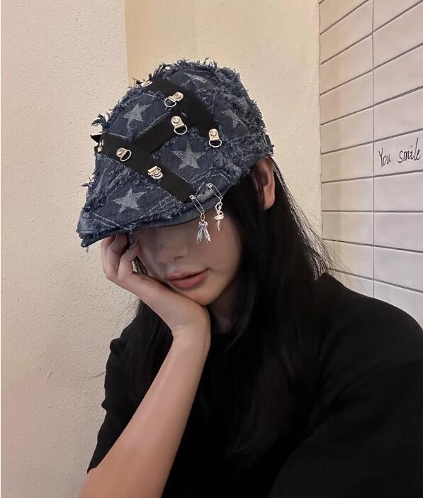 デニム生地キャスケット星柄金具付きレディース帽子