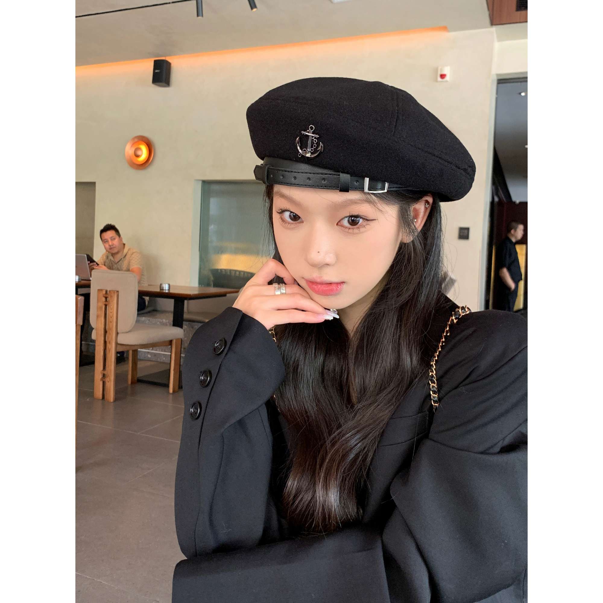 https://fulmo-img-server.com/casquetty/dd7e322fabde46d8ba99f654415eab86.jepg