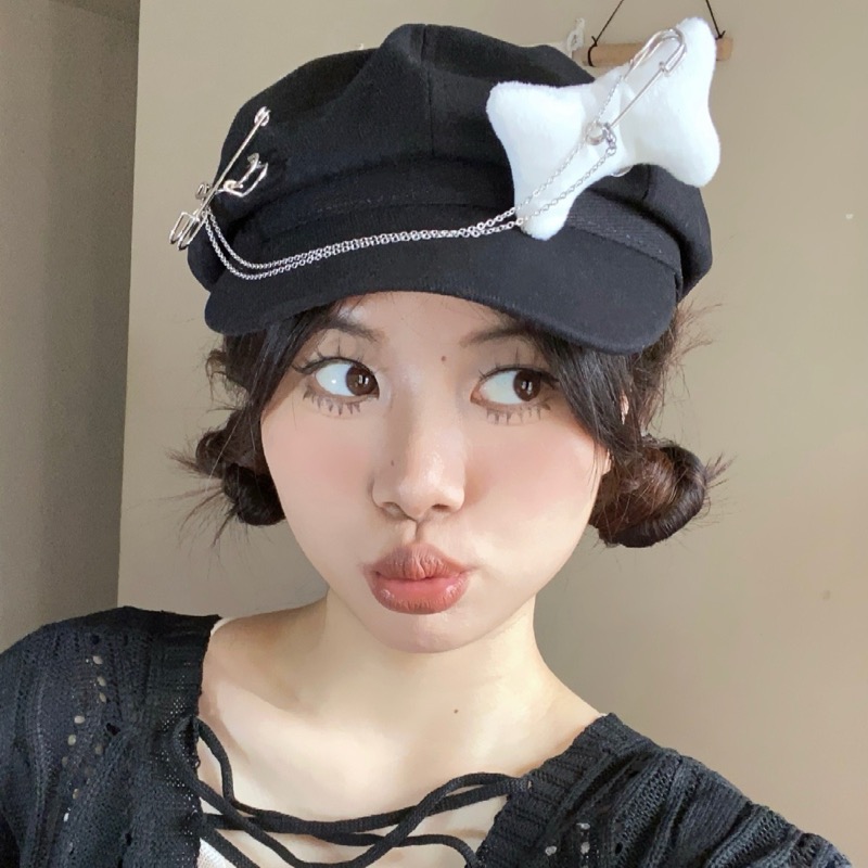 デザイン飾り付きツイードキャスケット 小顔効果帽子