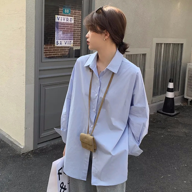 カジュアルコーデ こなれ感ゆるシルエットシャツ