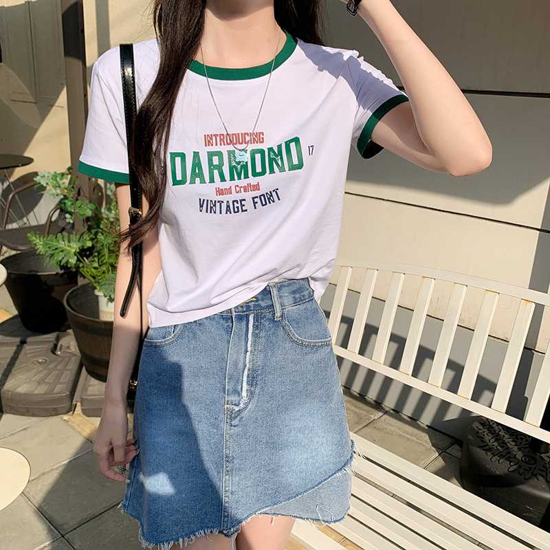 カジュアルコーデ レトロプリント リンガー半袖Tシャツ