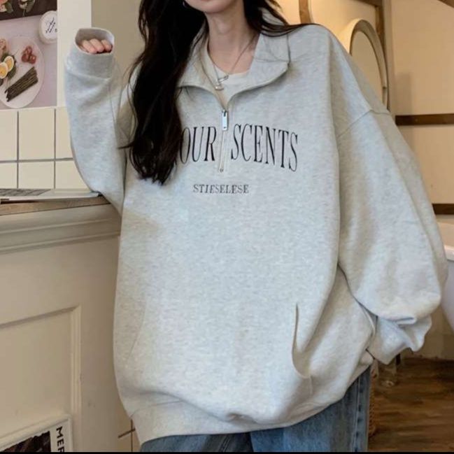 カジュアルコーデ ハーフジップスウェット