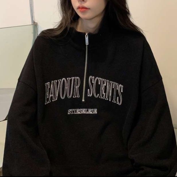 カジュアルコーデ ハーフジップスウェット