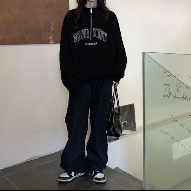 カジュアルコーデ ハーフジップスウェット