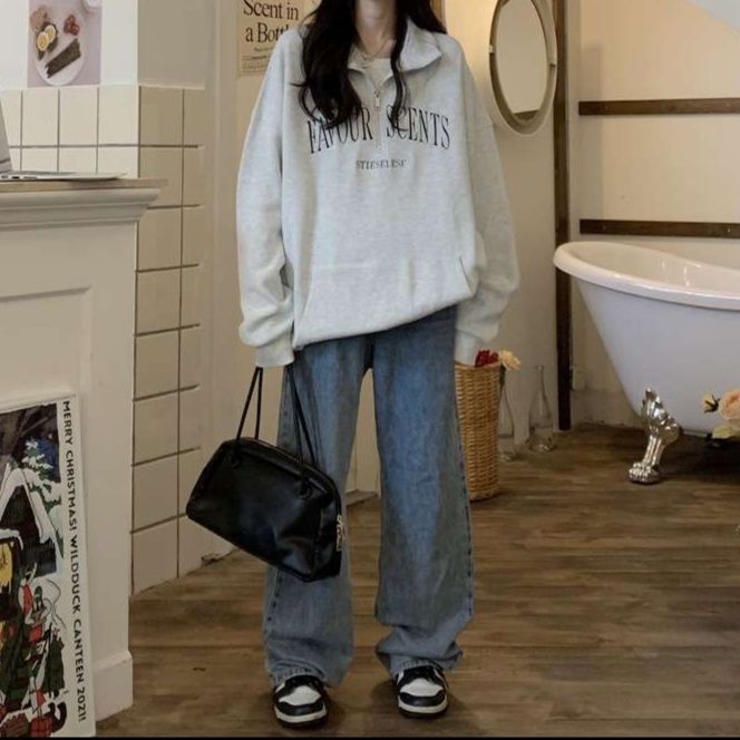 カジュアルコーデ ハーフジップスウェット