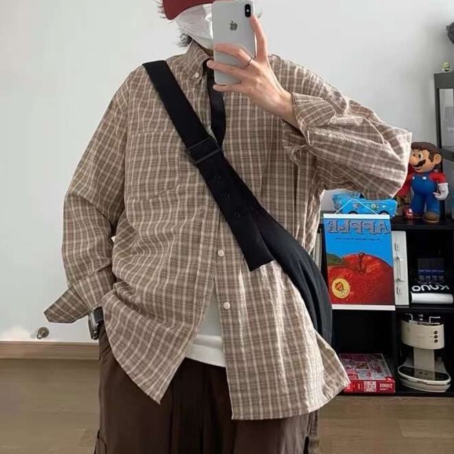 カジュアルコーデ チェック柄オーバーサイズシャツ