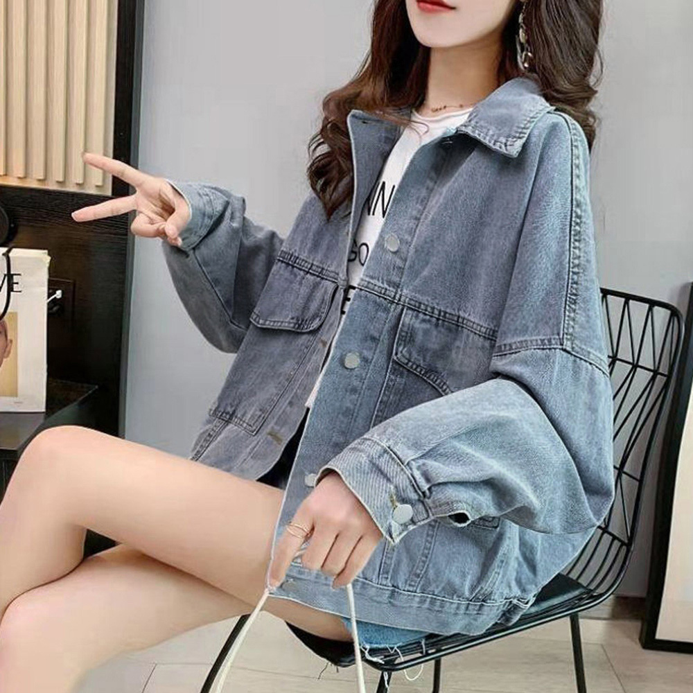 カジュアルコーデ レディース デニムジャケット 背中ロゴ刺繍 体型カバー