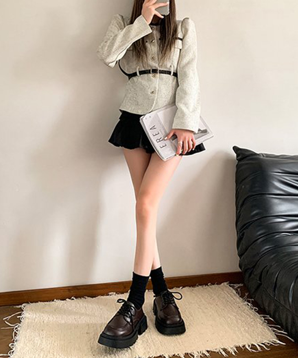 カジュアルコーデ 厚底編み上げスニーカー レザー調太ヒール靴