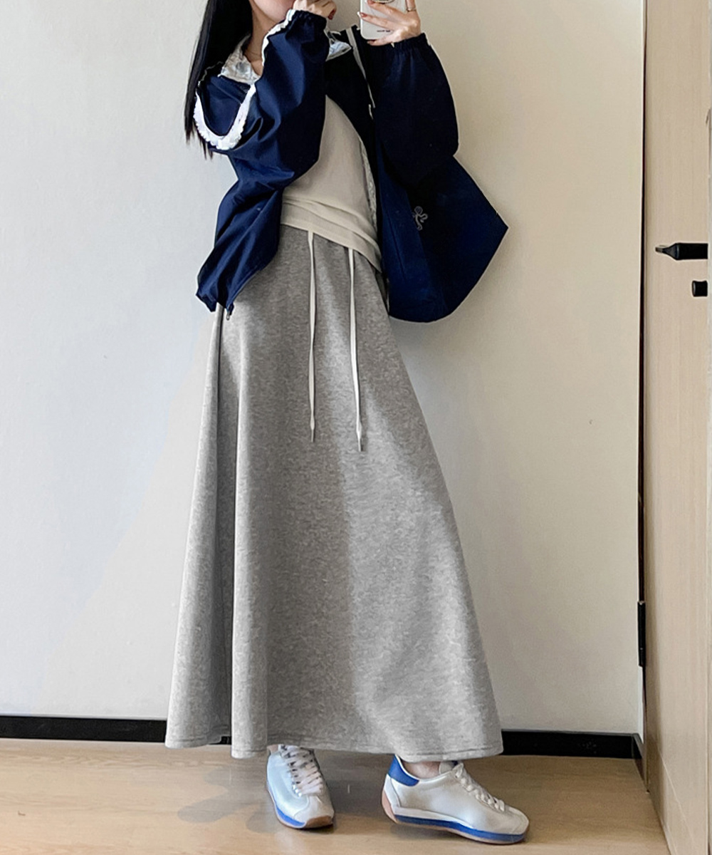 カジュアルコーデ ウエストゴム スウェット ロングスカート 美脚 春秋冬