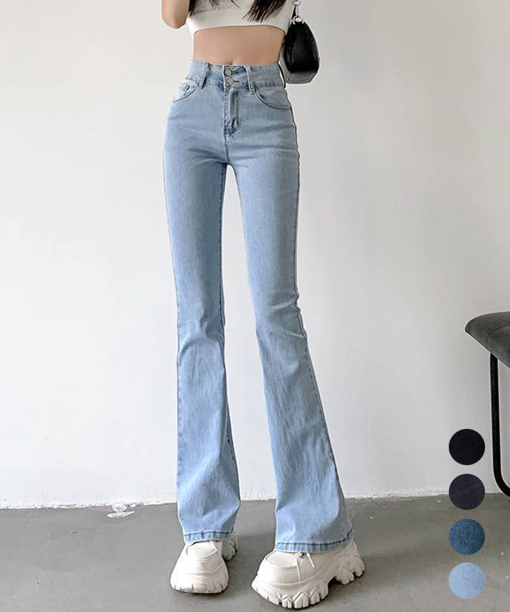 カジュアルコーデ 美脚フレアデニムパンツ ハイウエストおしゃれ