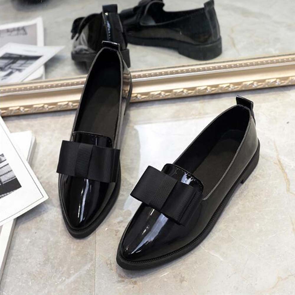 カジュアルコーデ リボンローファー風スニーカー レディース ローヒール