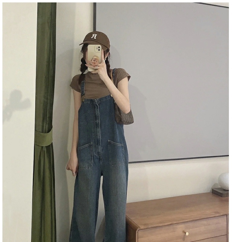 カジュアルコーデ カジュアルコーデ ゆったりサロペットデニムパンツ