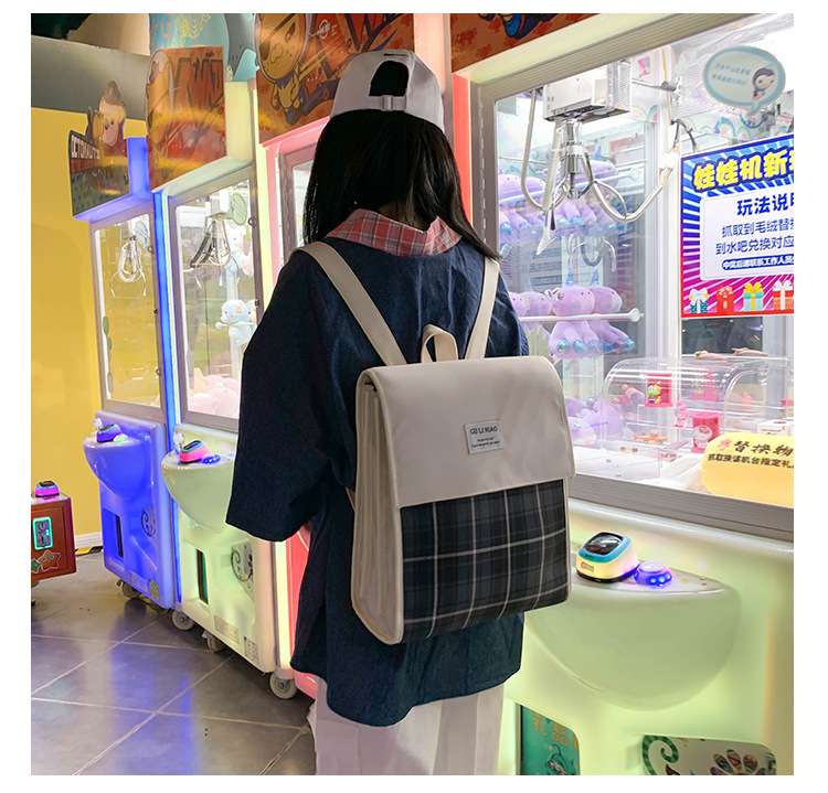 カジュアルコーデ  ふわもこ雲つき学生風チェックリュック