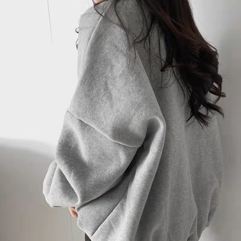 https://fulmo-img-server.com/casualfa/39882551-ca92-4f8d-8ed8-babc52493542.jpg