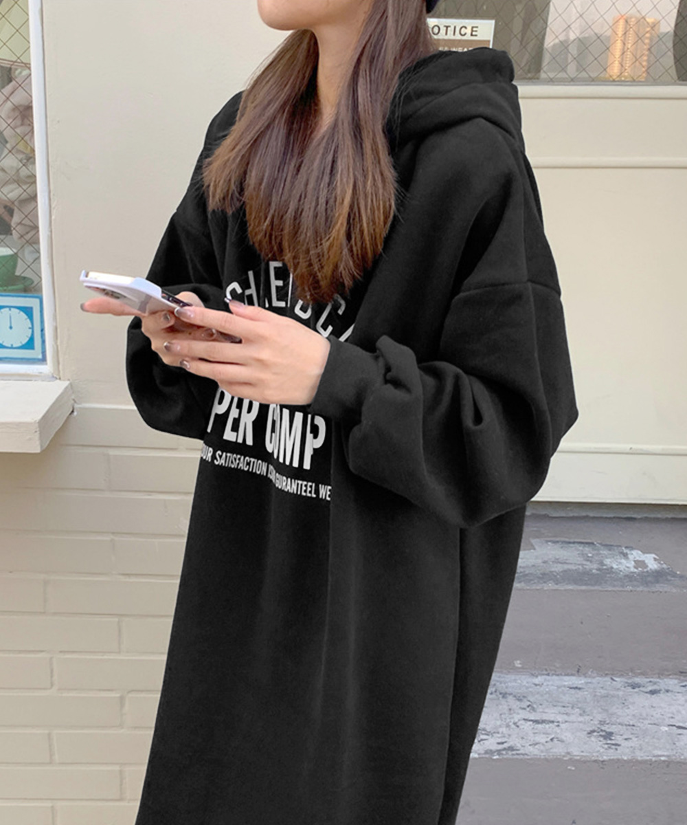 カジュアルコーデ 裏起毛フード付きワンピース厚手暖かトレーナー