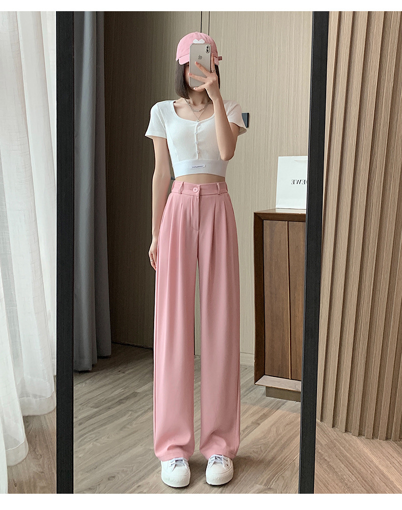 カジュアルコーデ ゆったりワイドストレートパンツ