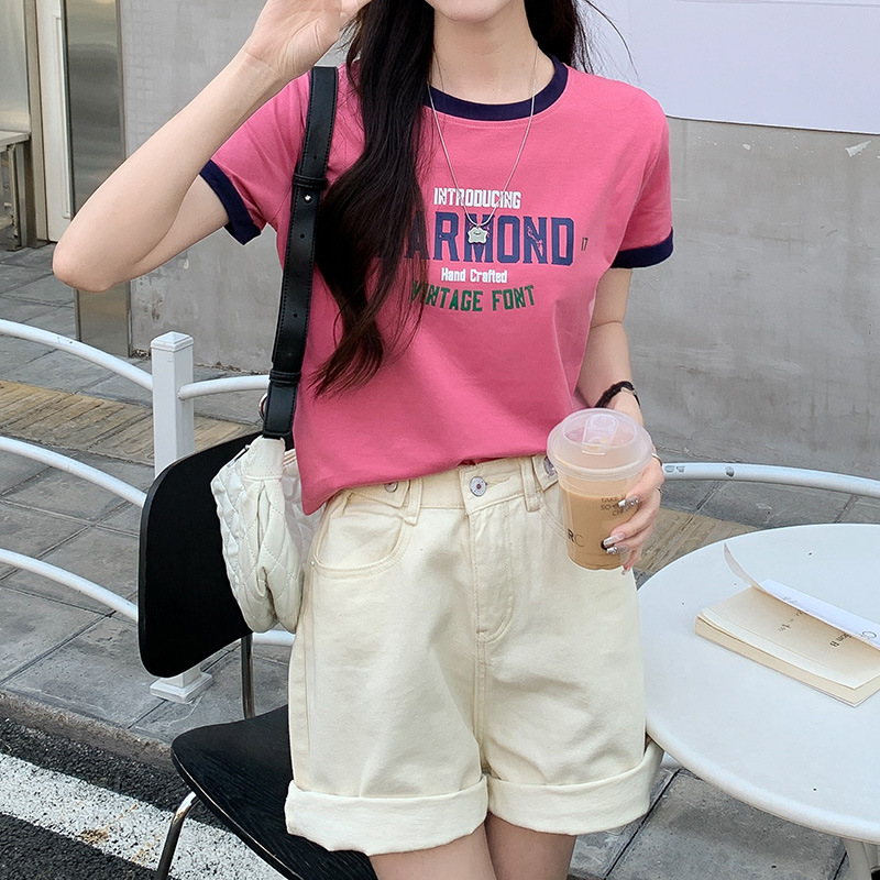 カジュアルコーデ レトロプリント リンガー半袖Tシャツ