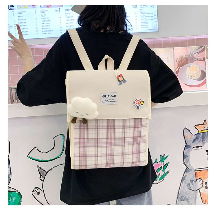 カジュアルコーデ  ふわもこ雲つき学生風チェックリュック