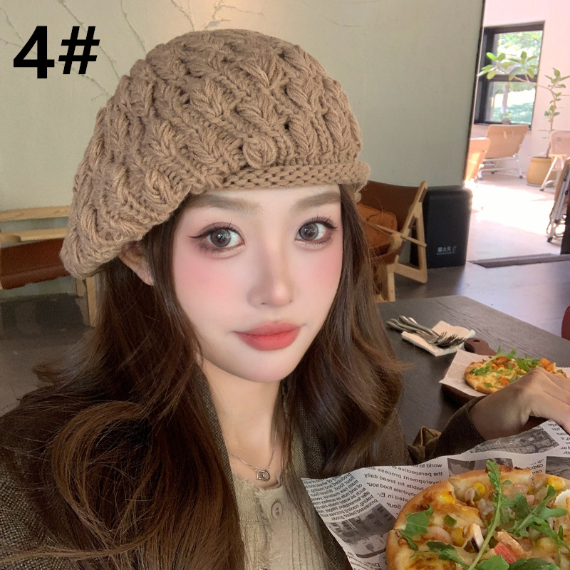 カジュアルコーデ 編み込み ベレー帽 レディース 帽子 小顔効果 暖かい おしゃれ