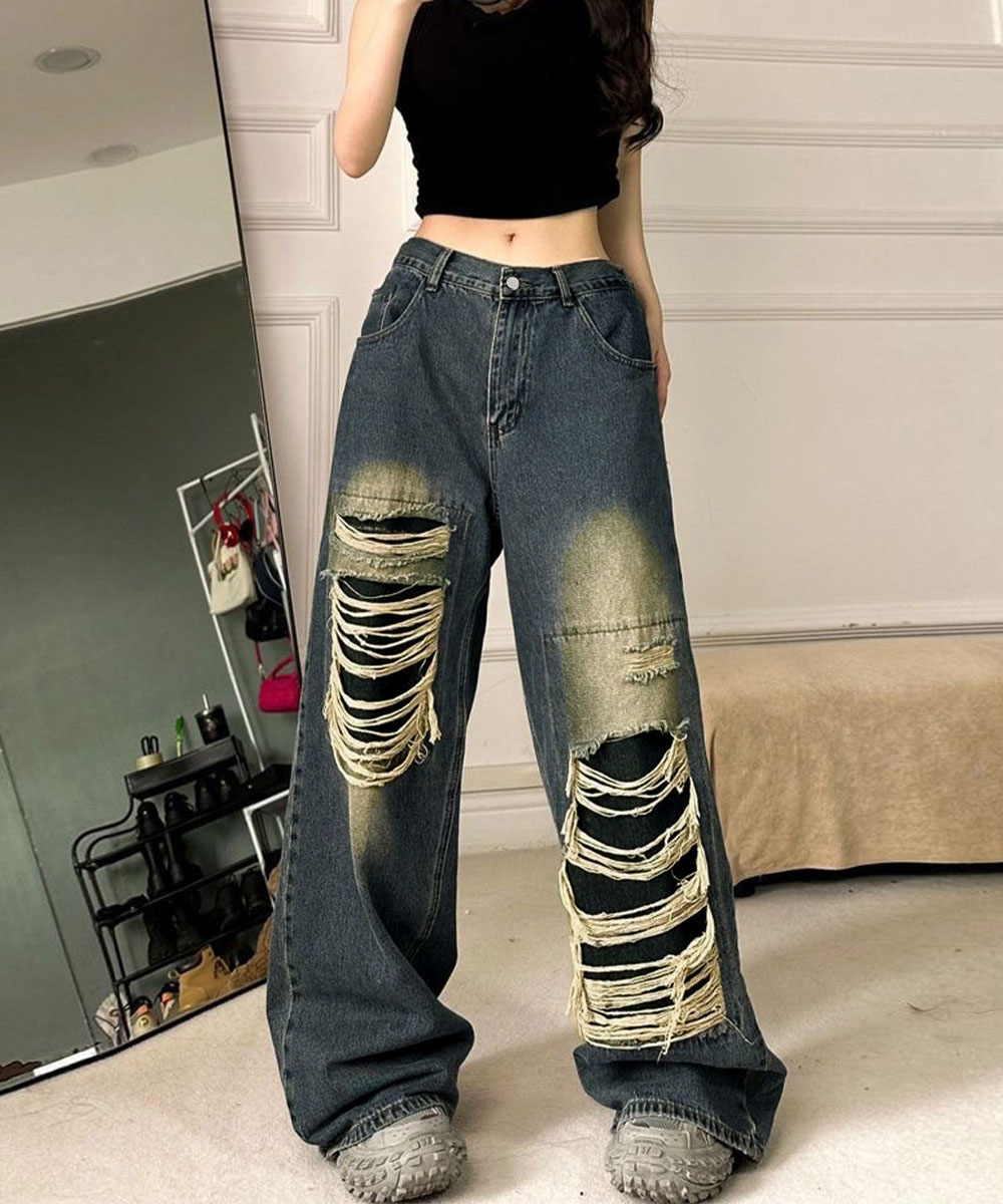 カジュアルコーデ 大胆破れ加工デニムパンツ 古着風ワイドジーンズ