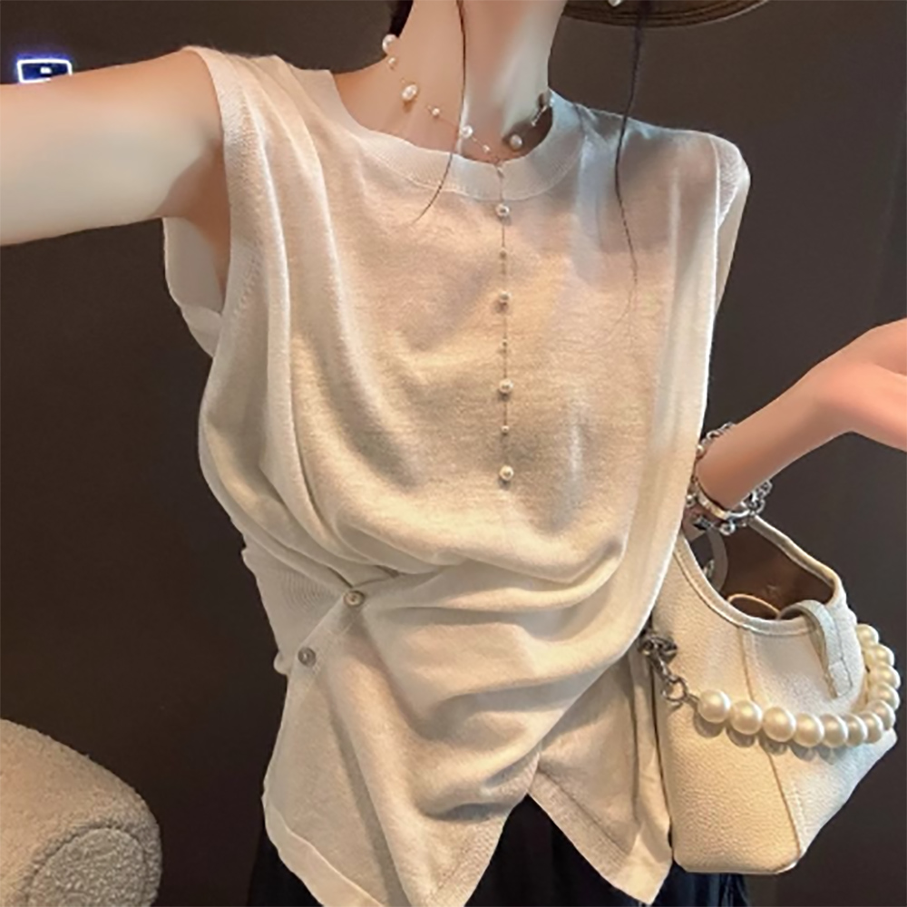 https://fulmo-img-server.com/casualfa/7c88106c-a739-41a5-afed-892b4fec22ca.jpg