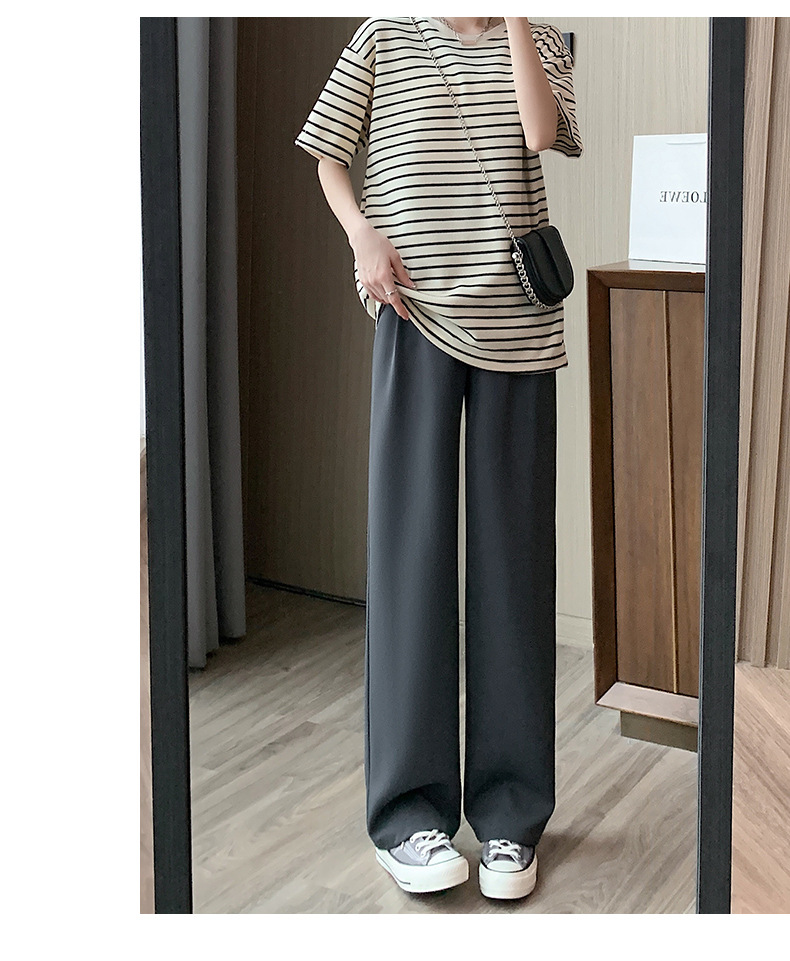 カジュアルコーデ ゆったりワイドストレートパンツ