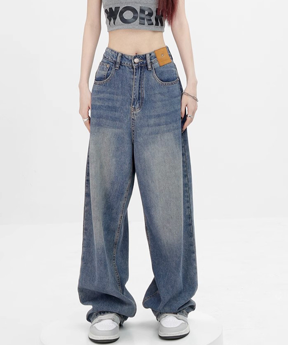 カジュアルコーデ ワイドシルエット デニムパンツ ビンテージ加工 美脚