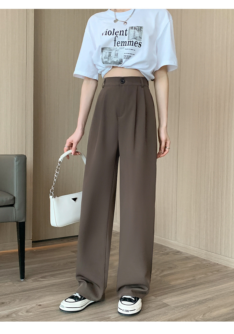 カジュアルコーデ ゆったりワイドストレートパンツ