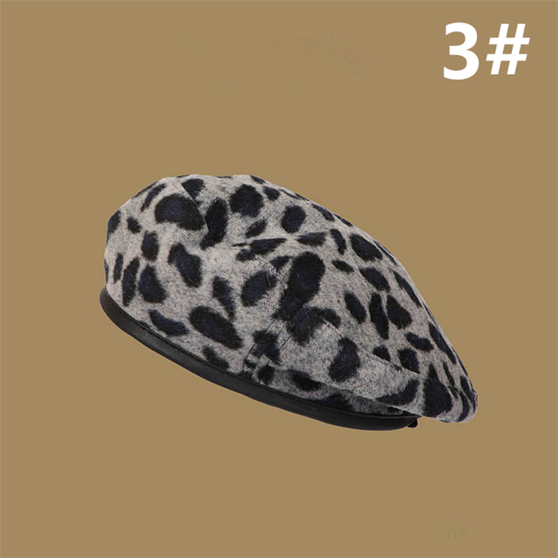 カジュアルコーデ 豹柄ベレー帽 レディース 帽子 小顔効果 暖かい