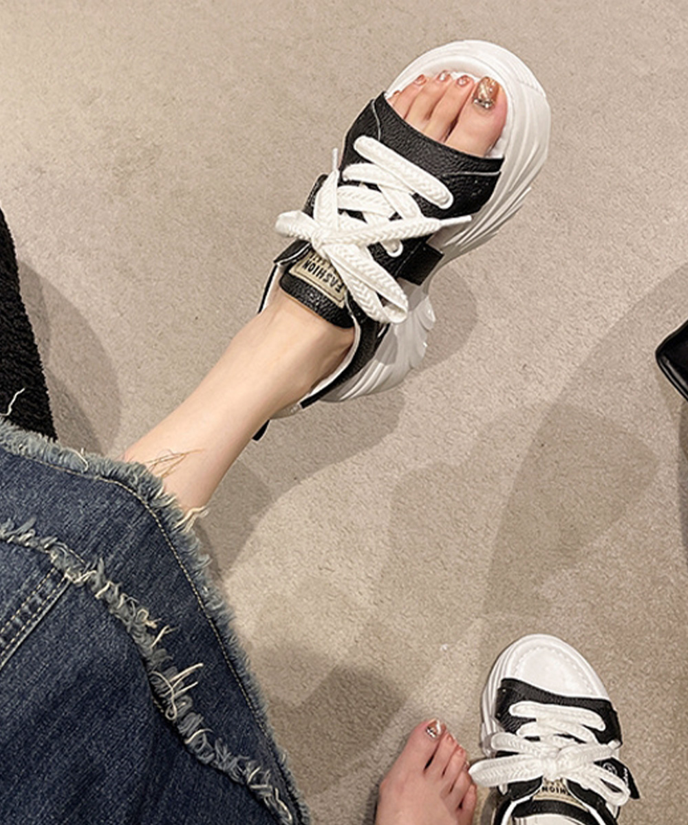 カジュアルコーデ 厚底サンダル レースアップ 美脚 スニーカータイプ