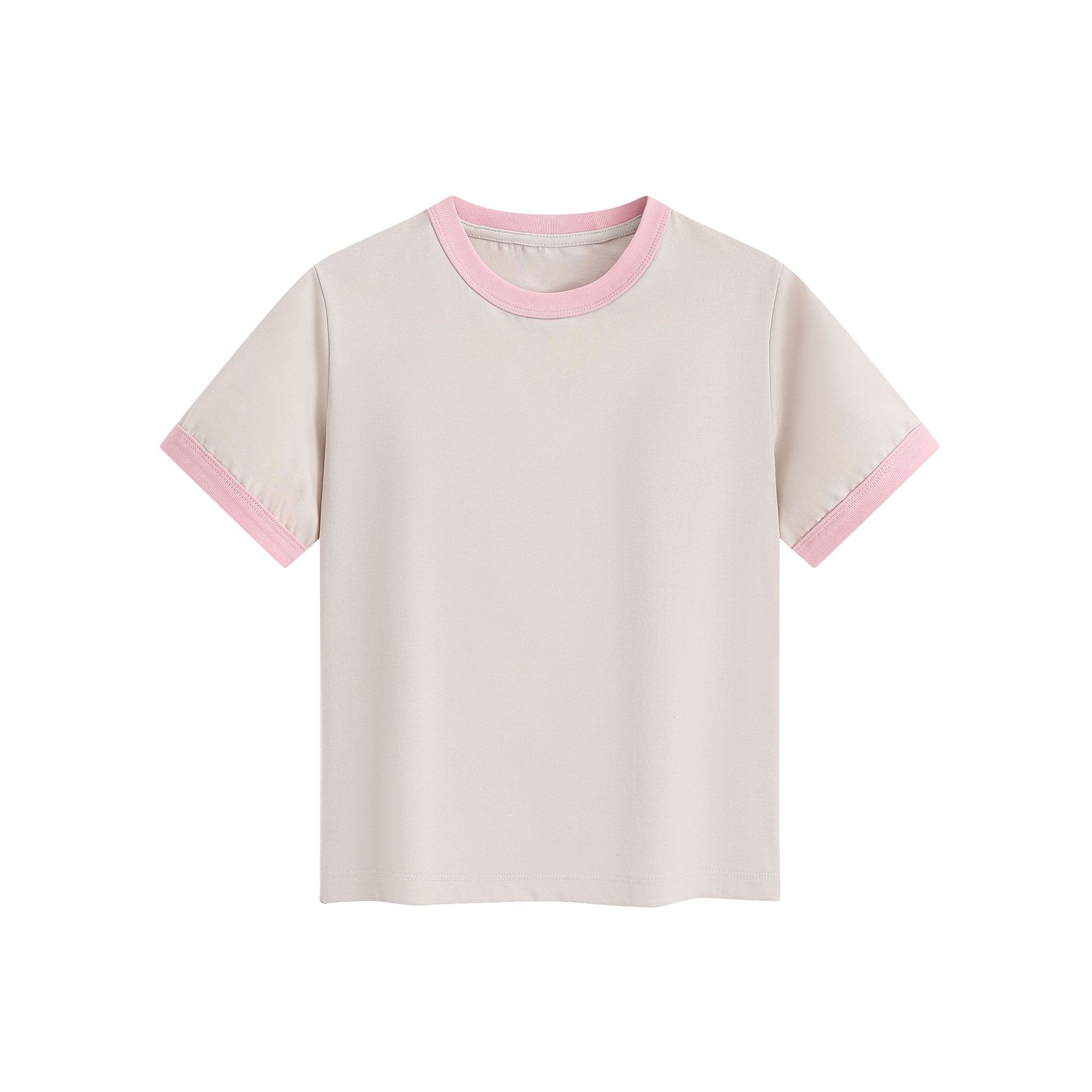 カジュアルコーデ バイカラーリンガーネックTシャツ
