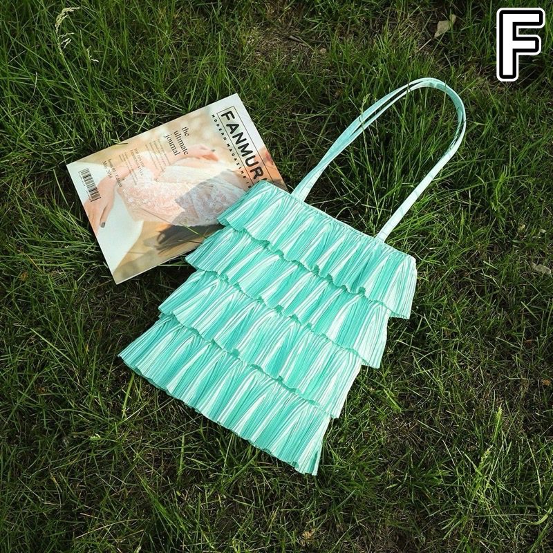 https://fulmo-img-server.com/casualfa/b3bf0909-2498-4cfb-842f-da4a87d7cdd2.jpg