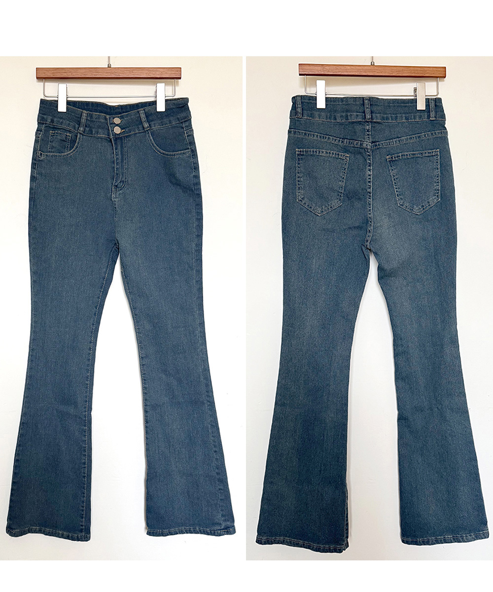 カジュアルコーデ 美脚フレアデニムパンツ ハイウエストおしゃれ