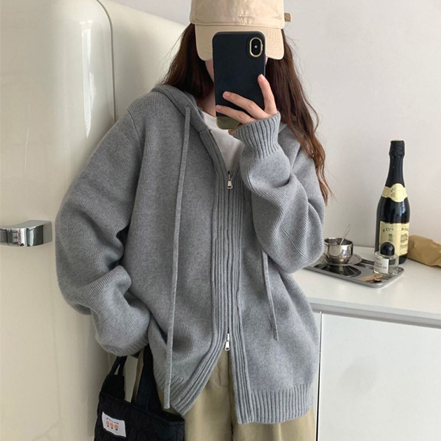 https://fulmo-img-server.com/casualfa/c272d6de-c4af-4204-982b-2d004e9e7aa7.jpg