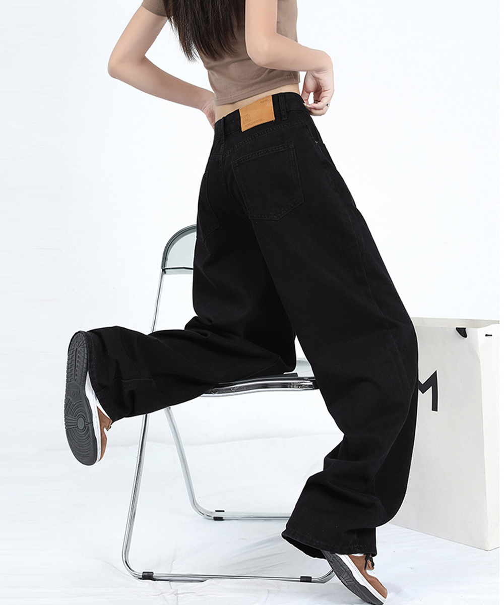 カジュアルコーデ ワイドシルエット デニムパンツ ビンテージ加工 美脚