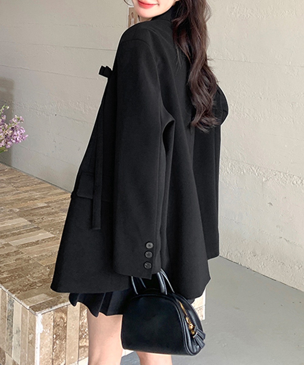 カジュアルコーデ 大きめサイズ ダブルボタン テーラード ジャケット 黒