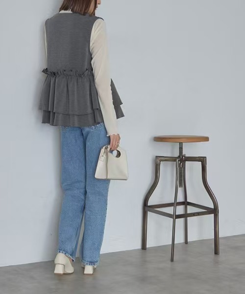 カジュアルコーデ 新作パール付きフリルジャケット体型カバー重ね着ベスト