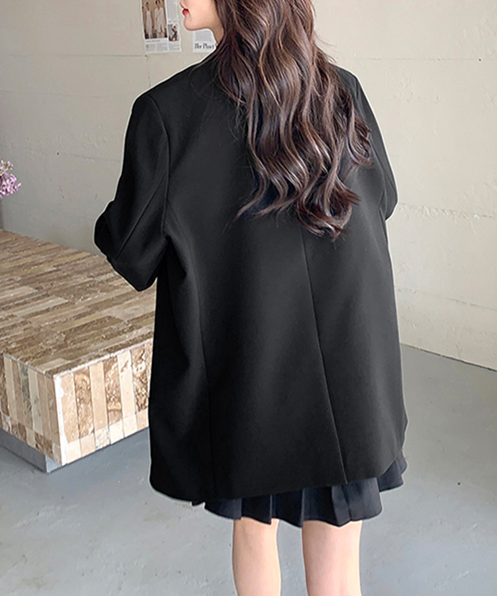 カジュアルコーデ 大きめサイズ ダブルボタン テーラード ジャケット 黒