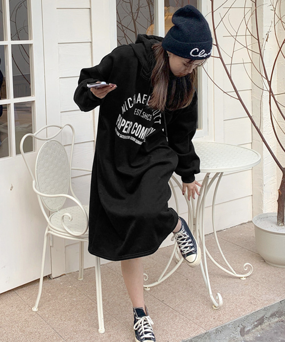 カジュアルコーデ 裏起毛フード付きワンピース厚手暖かトレーナー