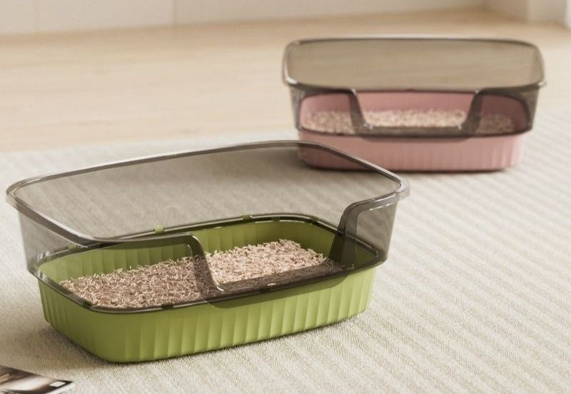 猫トイレ 透明蓋付き深型猫トイレ飛び散り防止設計