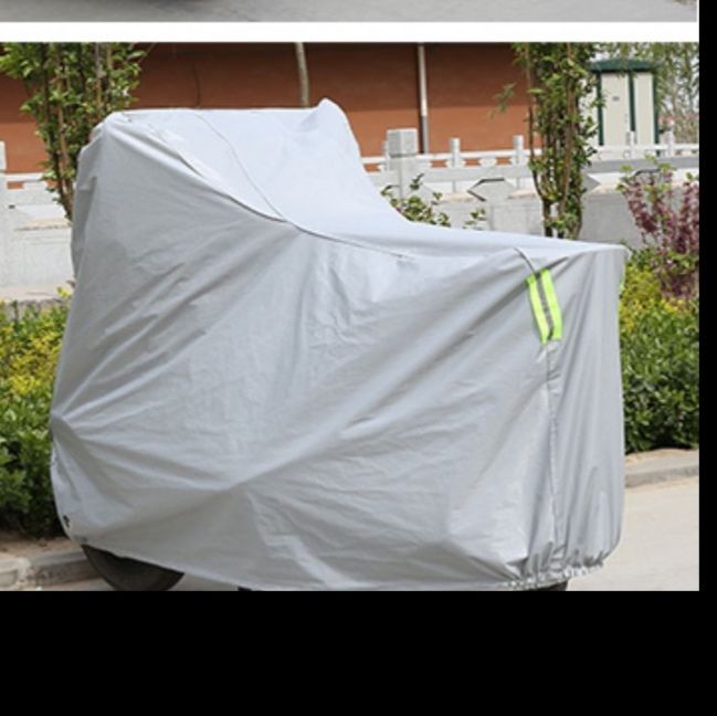 バイクカバー 四季対応全天候型防水バイクカバー中型車用