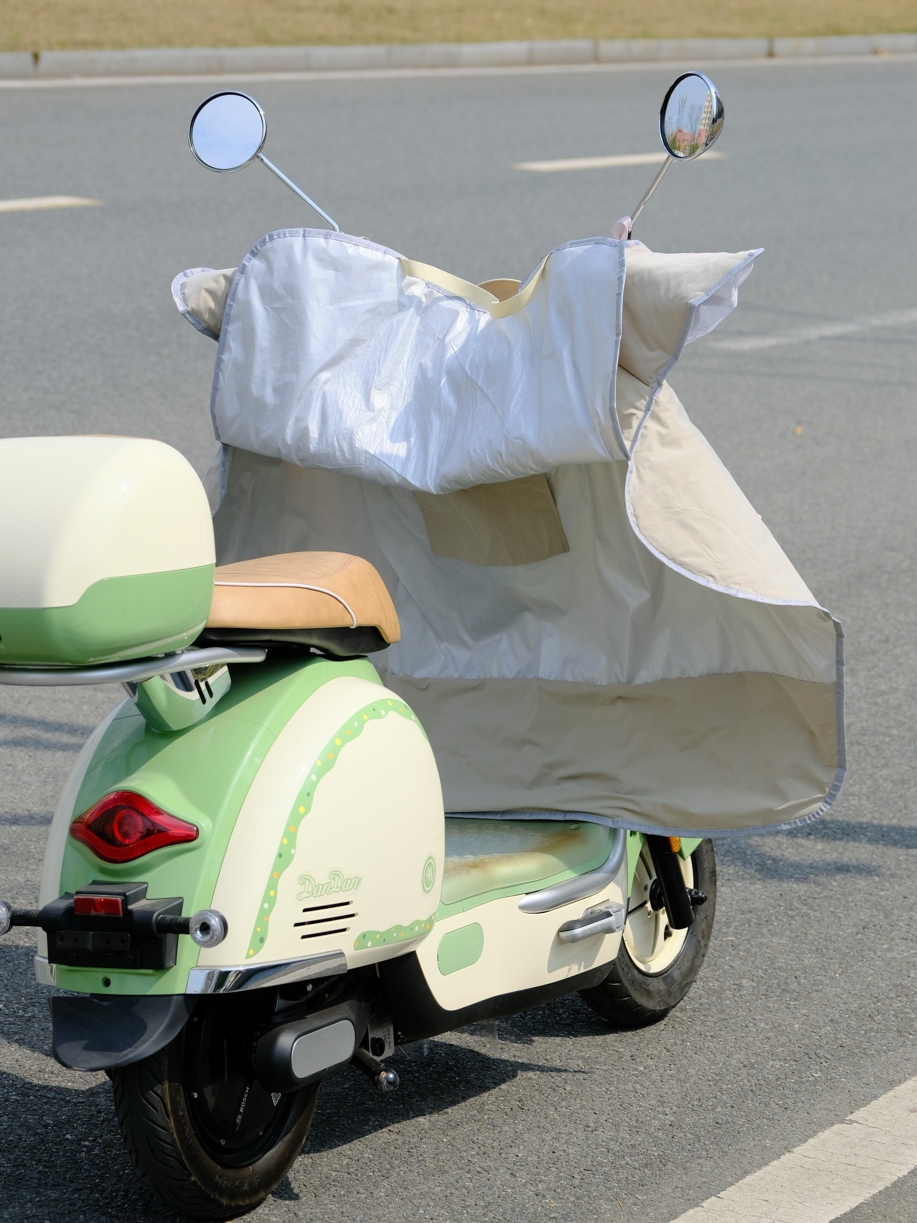 バイクカバー 動物イラスト付き原付用ハーフカバー
