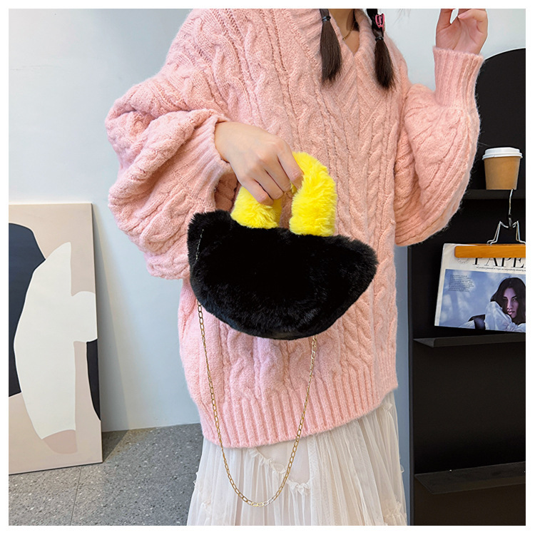 チェーン バッグ ふわふわフェイクファーチェーンバッグミニショルダー可愛い